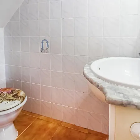 Cozy In Orihuela Costa With Kitchen